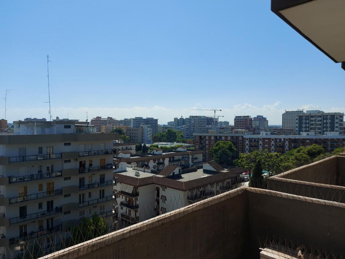 La Casa Al Cancello Rotto Bari Bagian luar foto