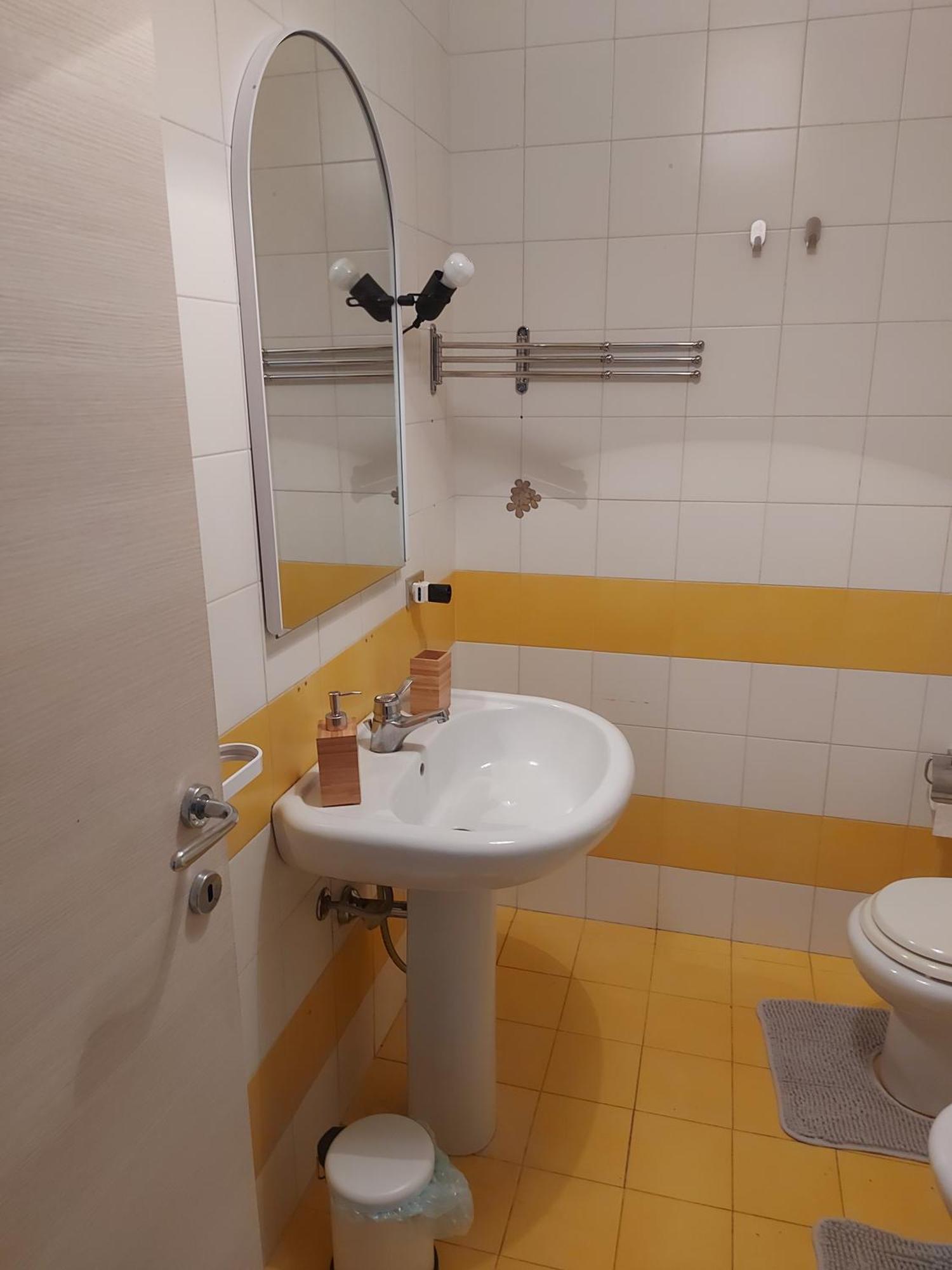 La Casa Al Cancello Rotto Bari Bagian luar foto